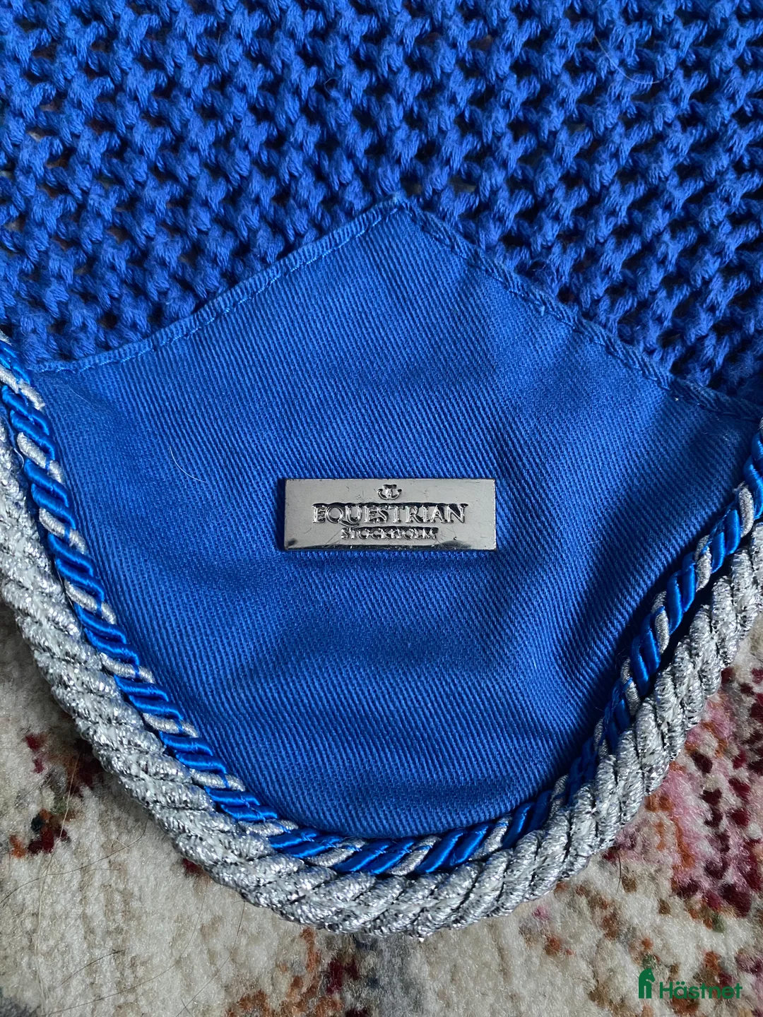 Övrig Hästutrustning hästutrustning till salu: Equestrian Stockholm Huva-Blå i Västerås - Annons 2