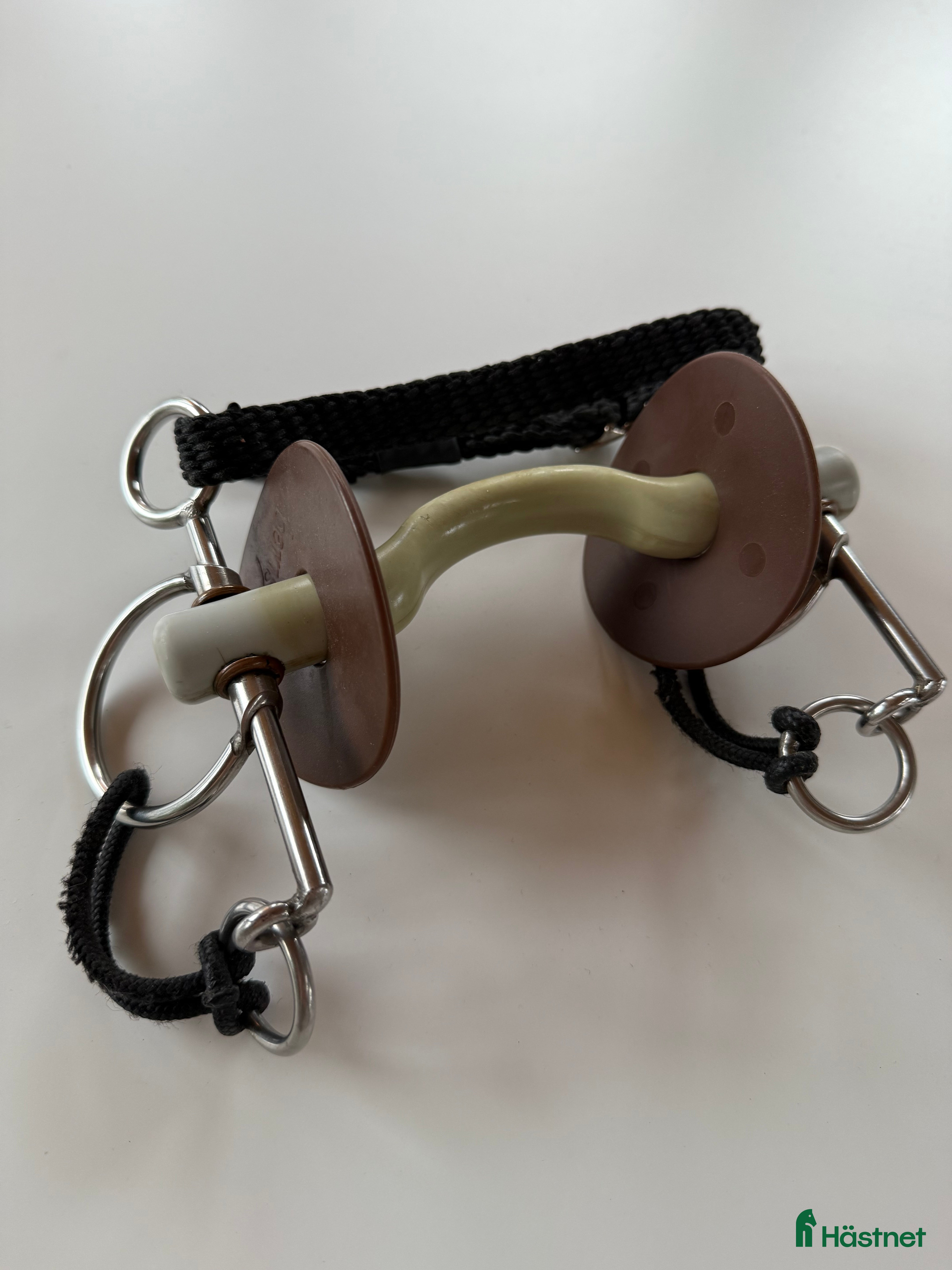 Bett hästutrustning till salu: Beris Pelham tungfrihetsbett i Saltsjö-Boo - Annons 5