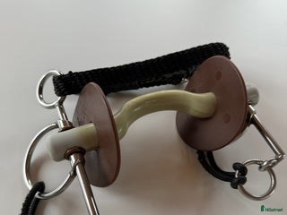 Bett hästutrustning till salu: Beris Pelham tungfrihetsbett i Saltsjö-Boo - Annons 2