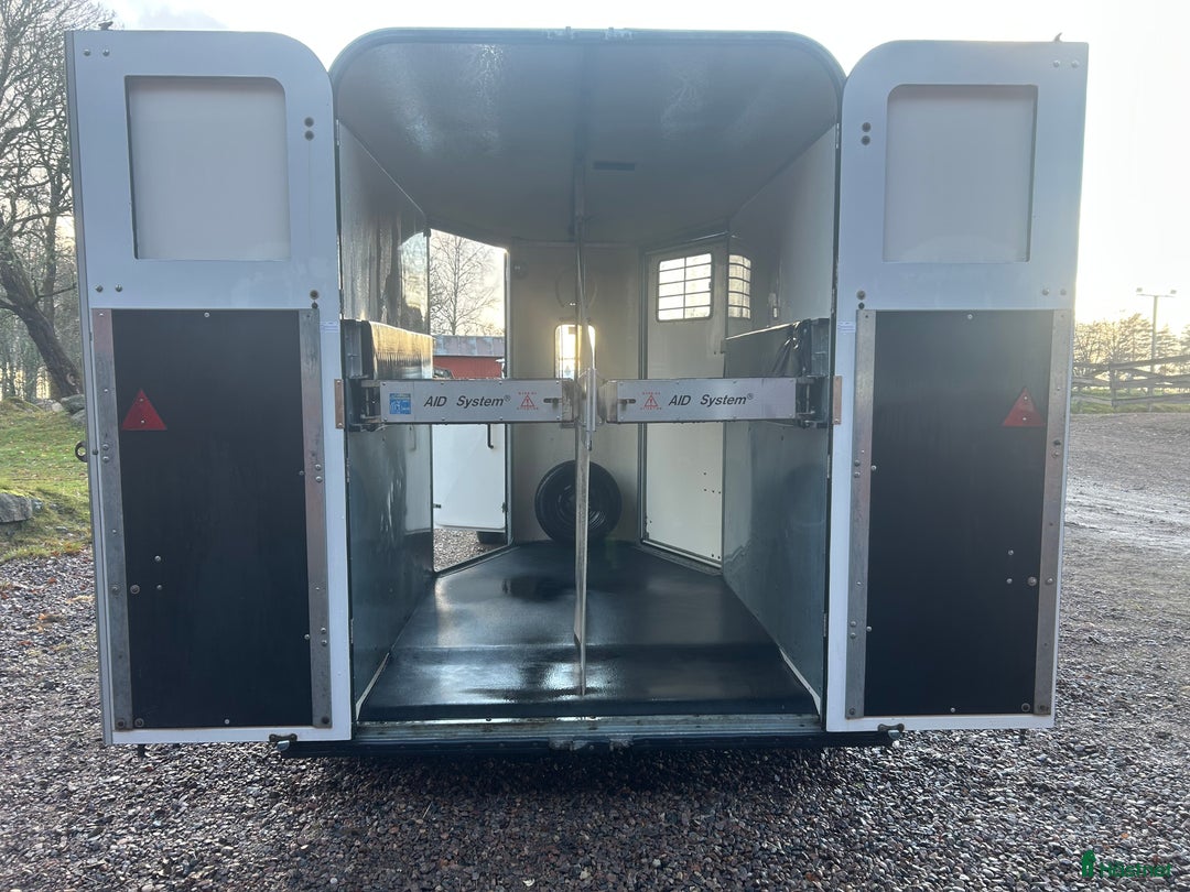 Hästtransporter  fordon & transport till salu: Fautras Provan Premium  i Bottnaryd - Annons 6