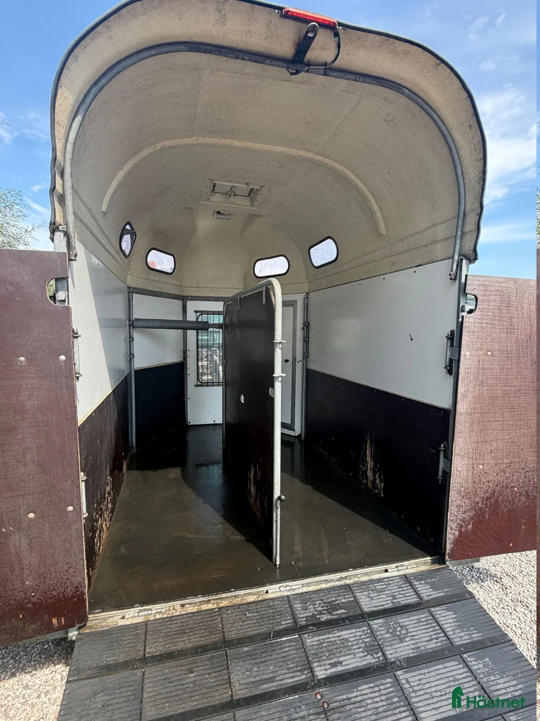 Hästtransporter  fordon & transport till salu: Välvårdad hästtransport med aluminiumgolv - Annons 6