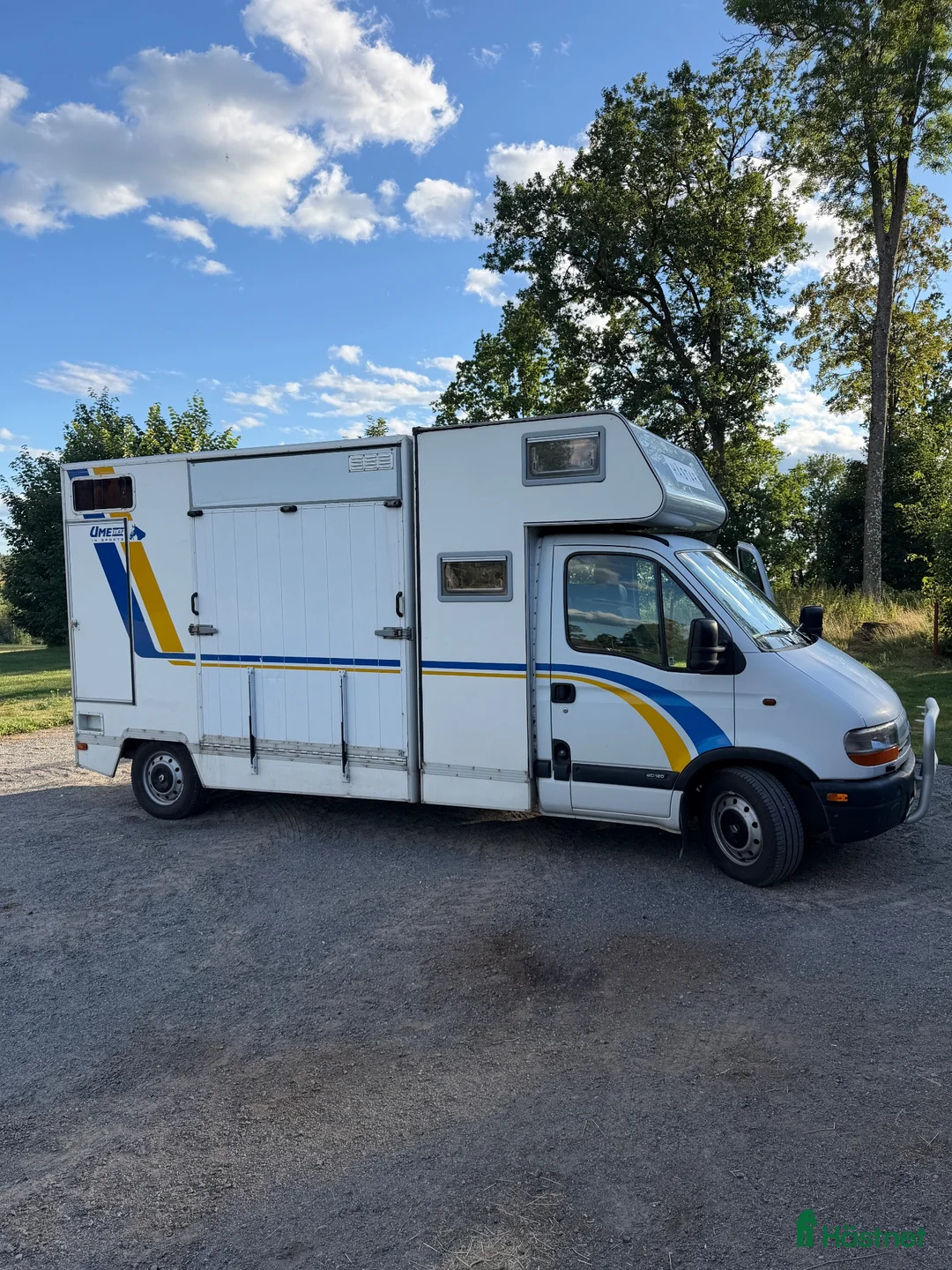 Hästlastbilar  fordon & transport till salu: B-kortsbil med bodel och hög lastvikt   - Annons 2