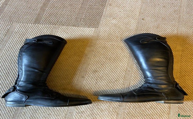 Ridstövlar ryttarutrustning till salu i Bollebygd - Annons 17