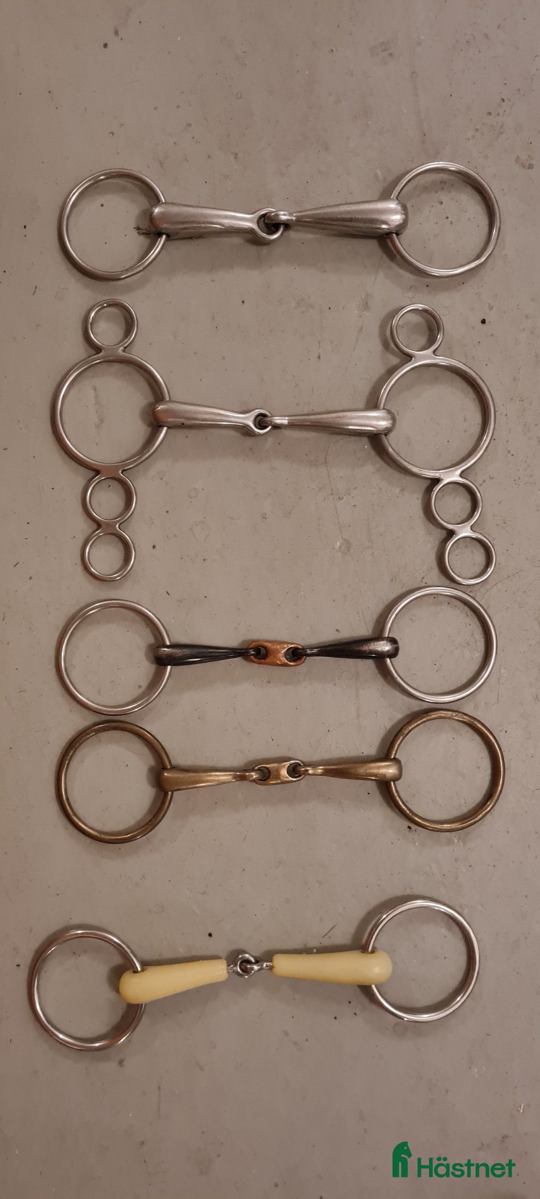 Bett hästutrustning till salu: Bett 13,5 cm i Härnösand - Annons 1