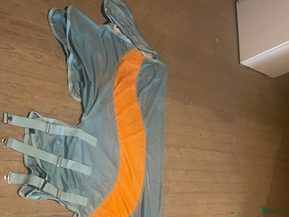 Täcken hästutrustning till salu: Horseware flugtäcke i Lindome - Annons 1