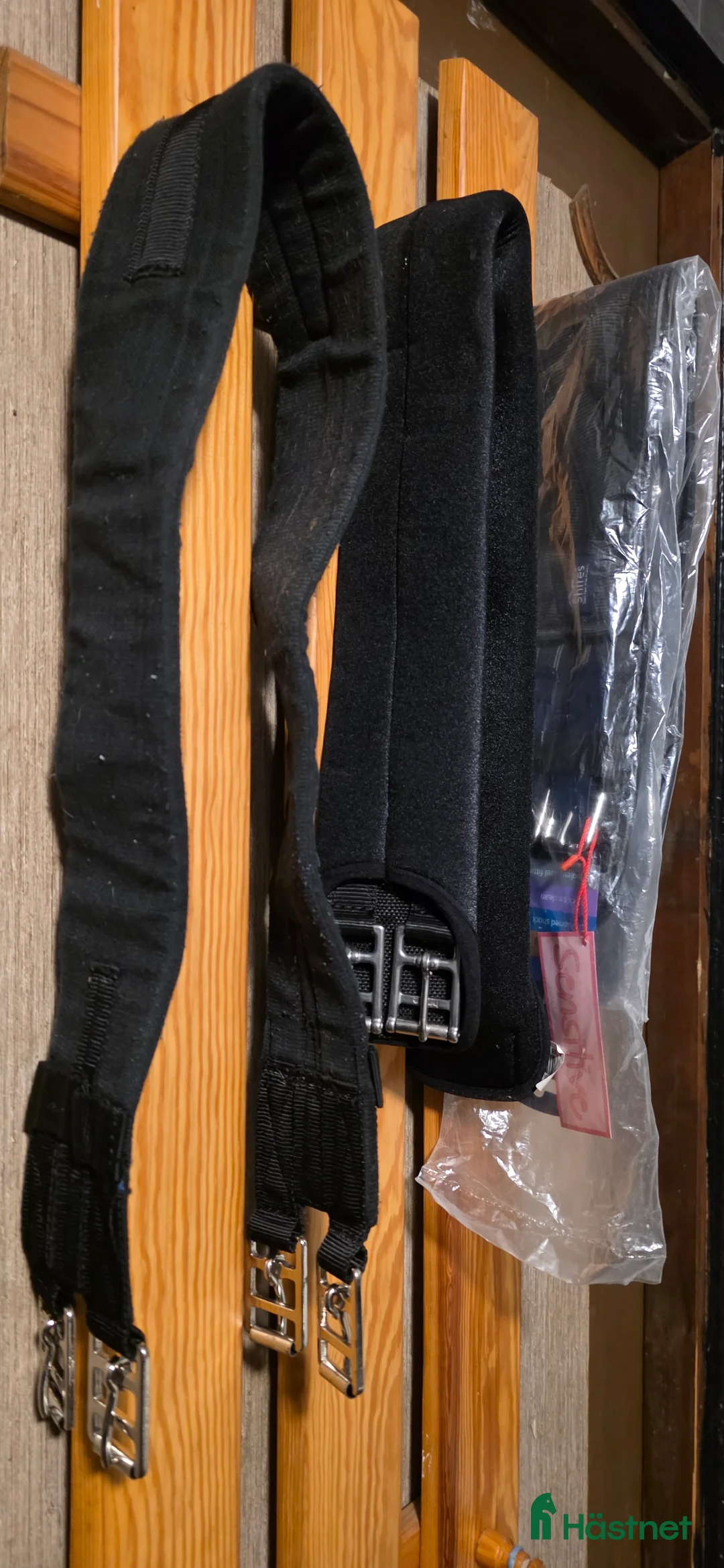 Sadeltillbehör hästutrustning till salu: Sadelgjordar  i Landvetter - Annons 1