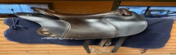 Sadlar hästutrustning till salu: Rhonda deluxe S2 m ställbart framvalv i Kalvsvik - Annons 1