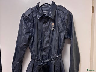 Övrigt Ridkläder ryttarutrustning till salu: Regnjacka för ridning i Tyresö - Annons 5