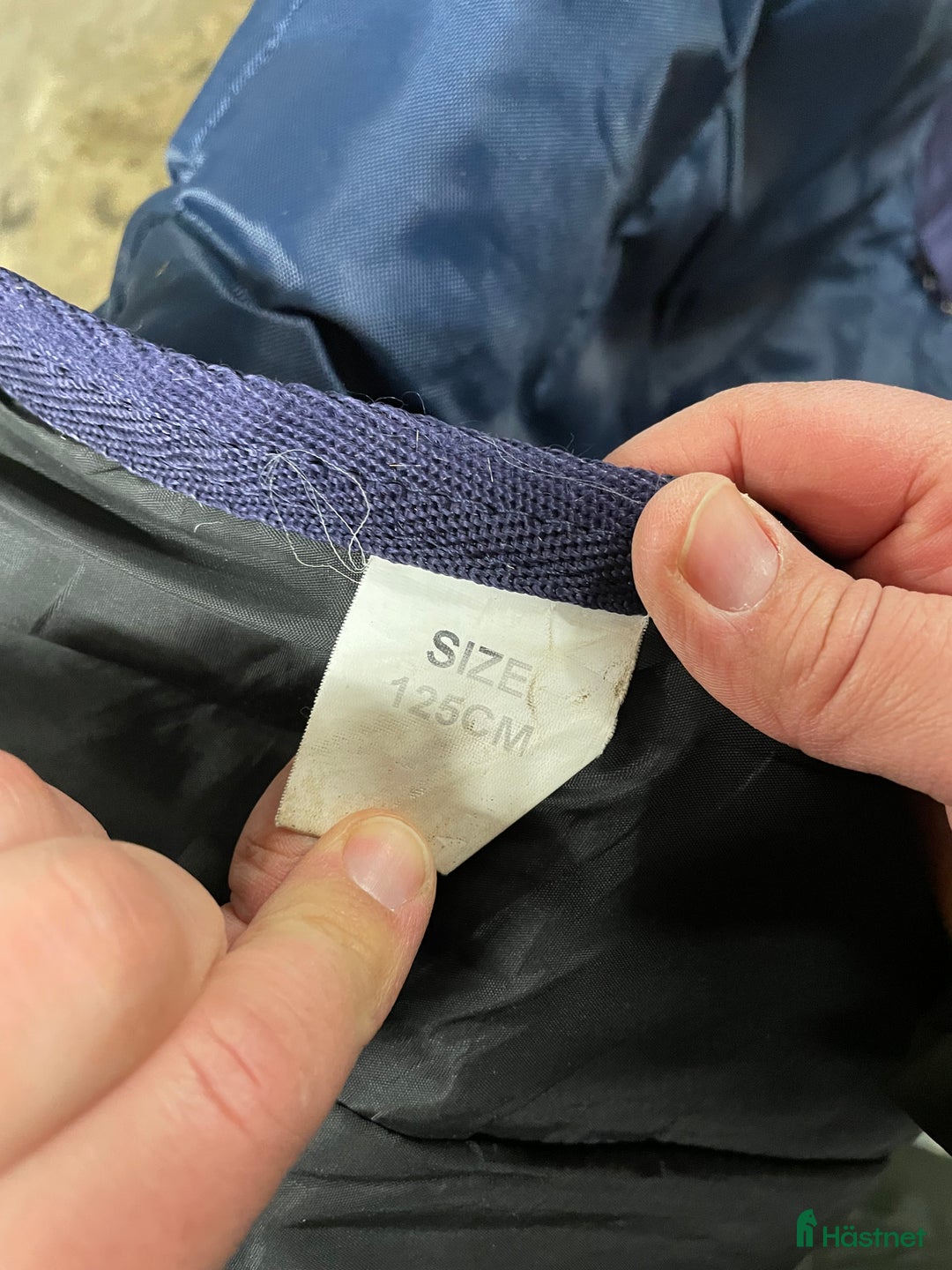 Täcken hästutrustning till salu: Säljer 2 Haglunds täcken i Norrtälje - Annons 4