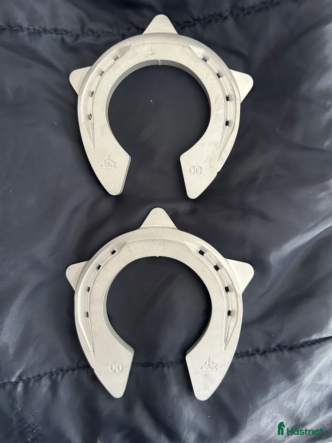 Övrig Hästutrustning hästutrustning till salu: ACR aluminium hästskor Onion shoe - Annons 1