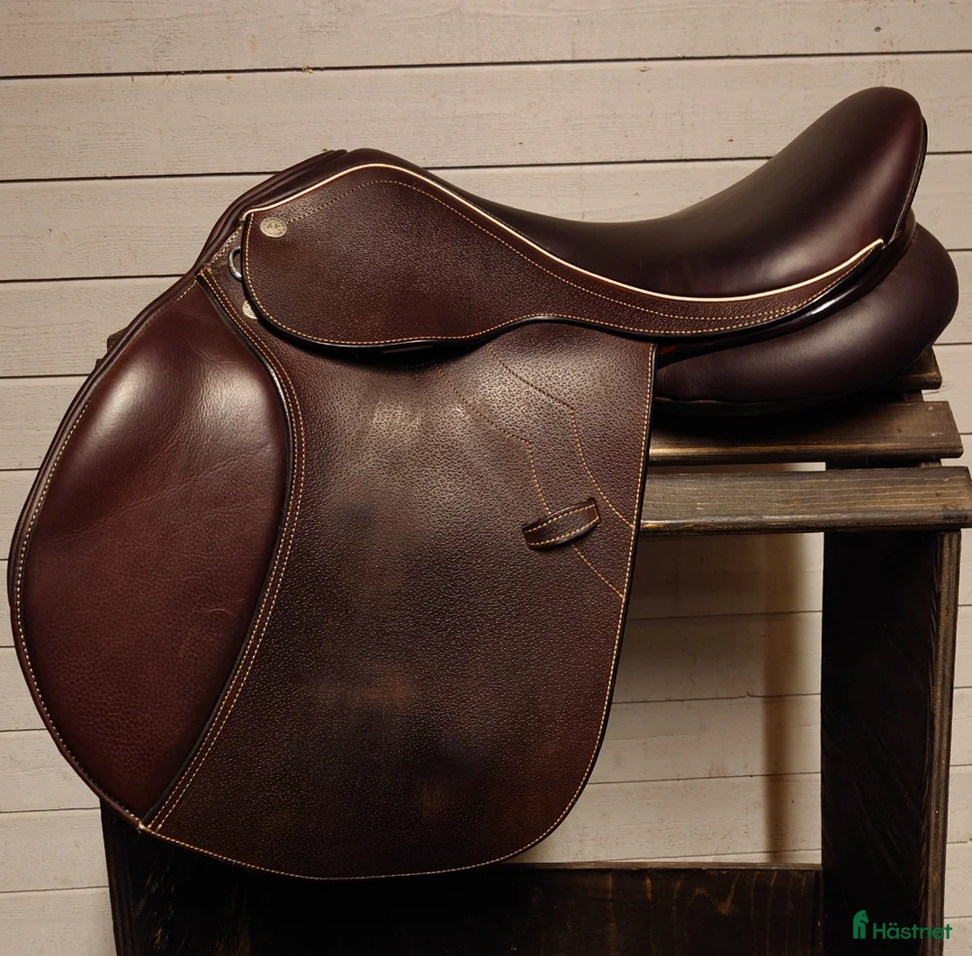 Sadlar hästutrustning till salu: Kemnevall harold - Annons 1