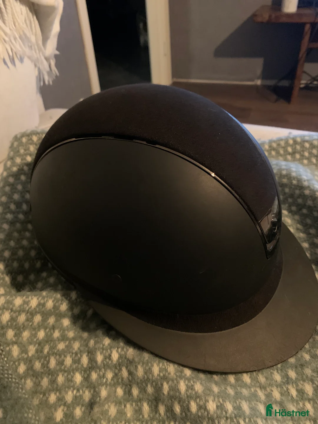 Hjälmar ryttarutrustning till salu: Samshield hjälm i Hudiksvall - Annons 1