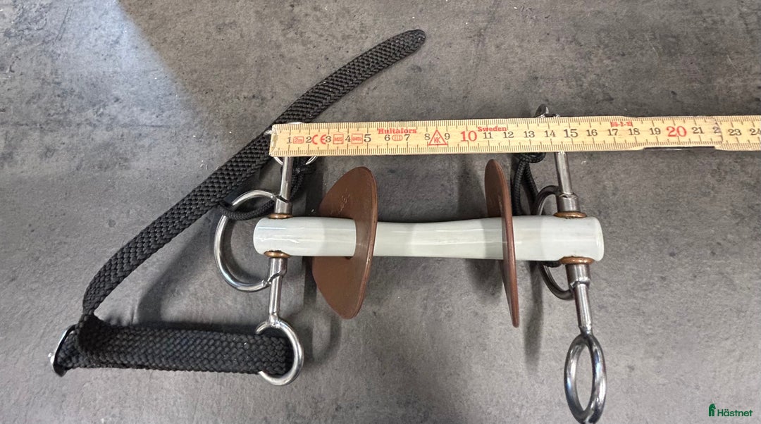 Bett hästutrustning till salu: Beris Pelham i Kalmar - Annons 1