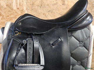 Sadlar hästutrustning till salu: Morris and Nolan 16 tum i Kallinge - Annons 2