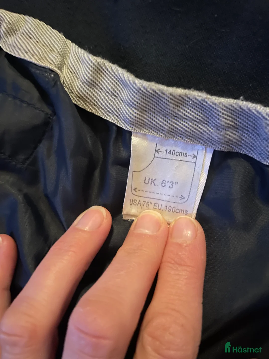 Täcken hästutrustning till salu: Horseware Amigo tunt stalltäcke 140 - Annons 2