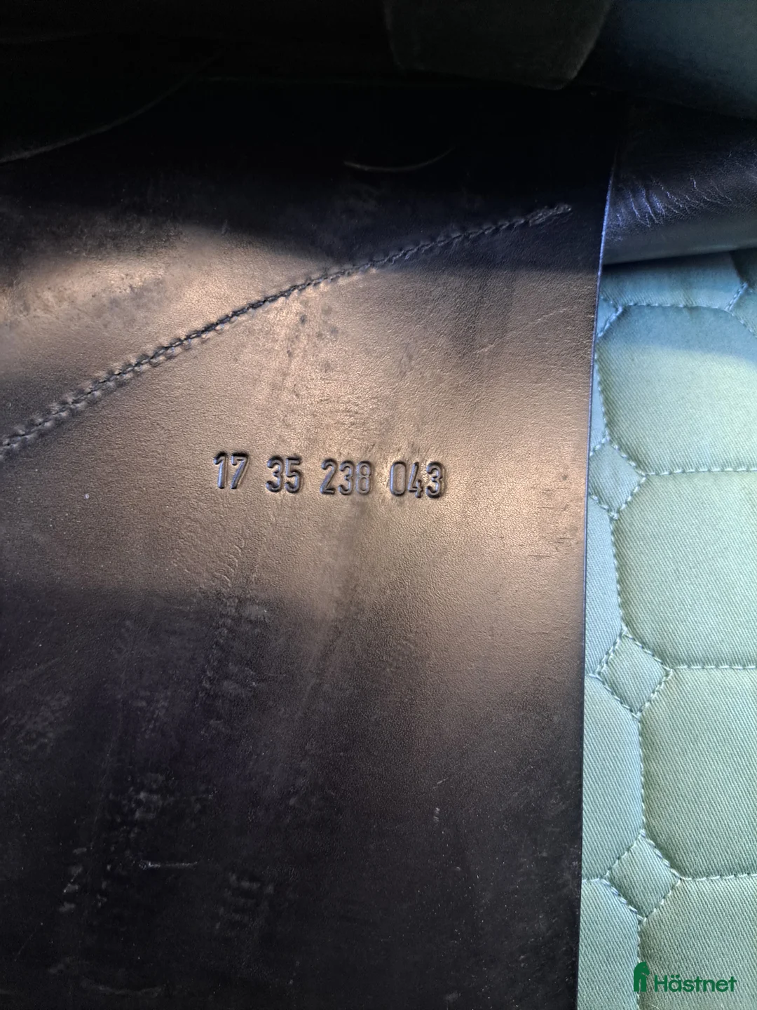 Sadlar hästutrustning till salu: Prestige Hippos Dressage i Färnäs - Annons 3