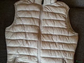 Övrigt Ridkläder ryttarutrustning till salu: Oanvänd väst i Ljungbyholm - Annons 4