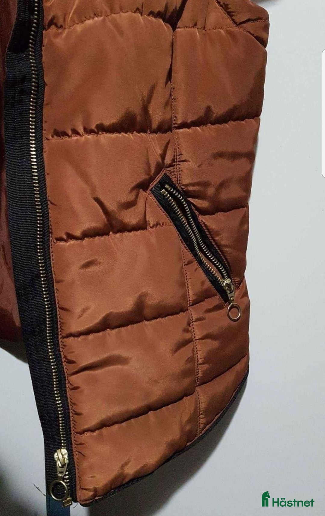 Övrigt Ridkläder ryttarutrustning till salu: Snygg ridväst XS i Timrå - Annons 3