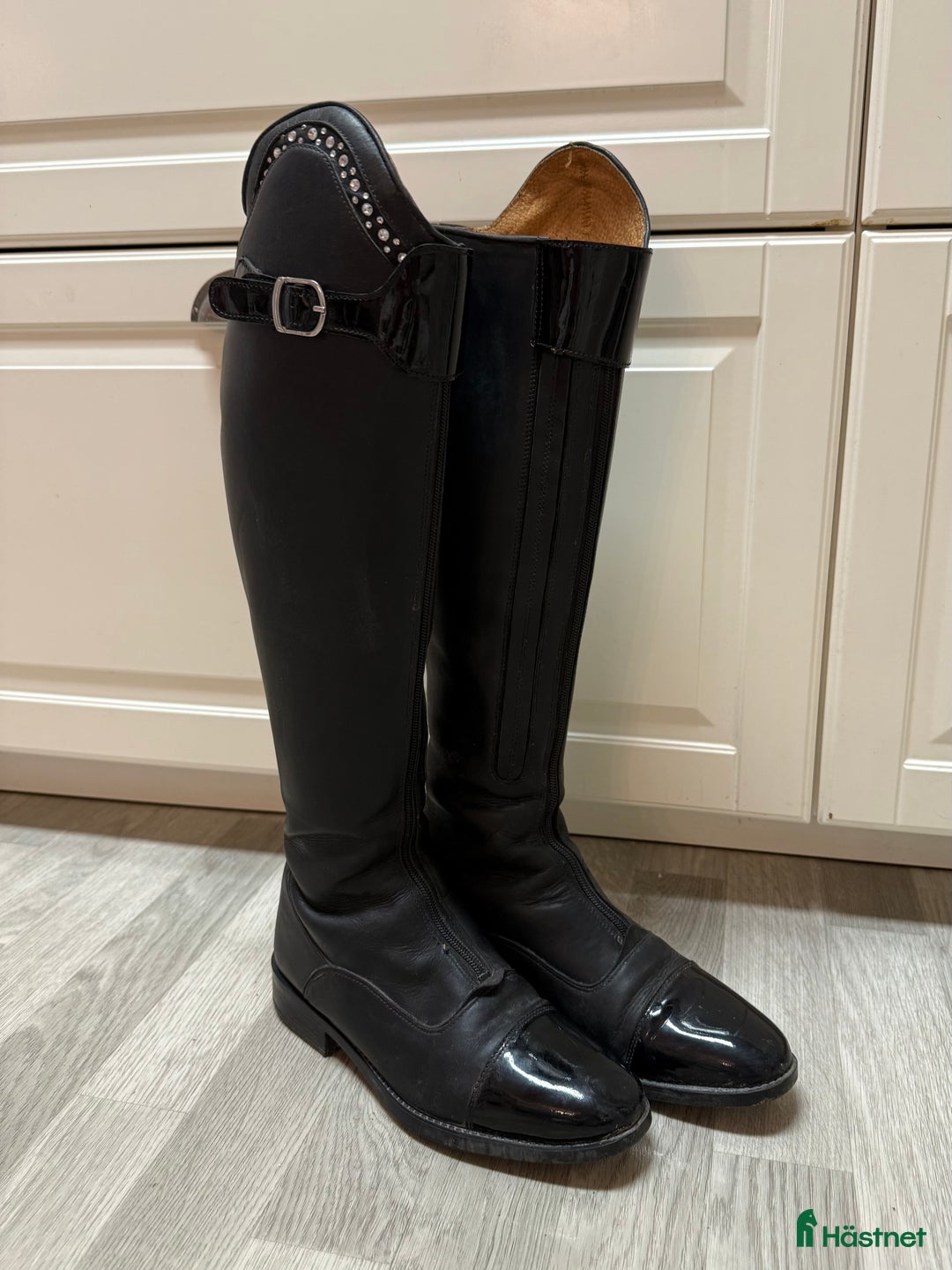 Ridstövlar ryttarutrustning till salu: Ridstövlar QHP Dorah i Västerås - Annons 3