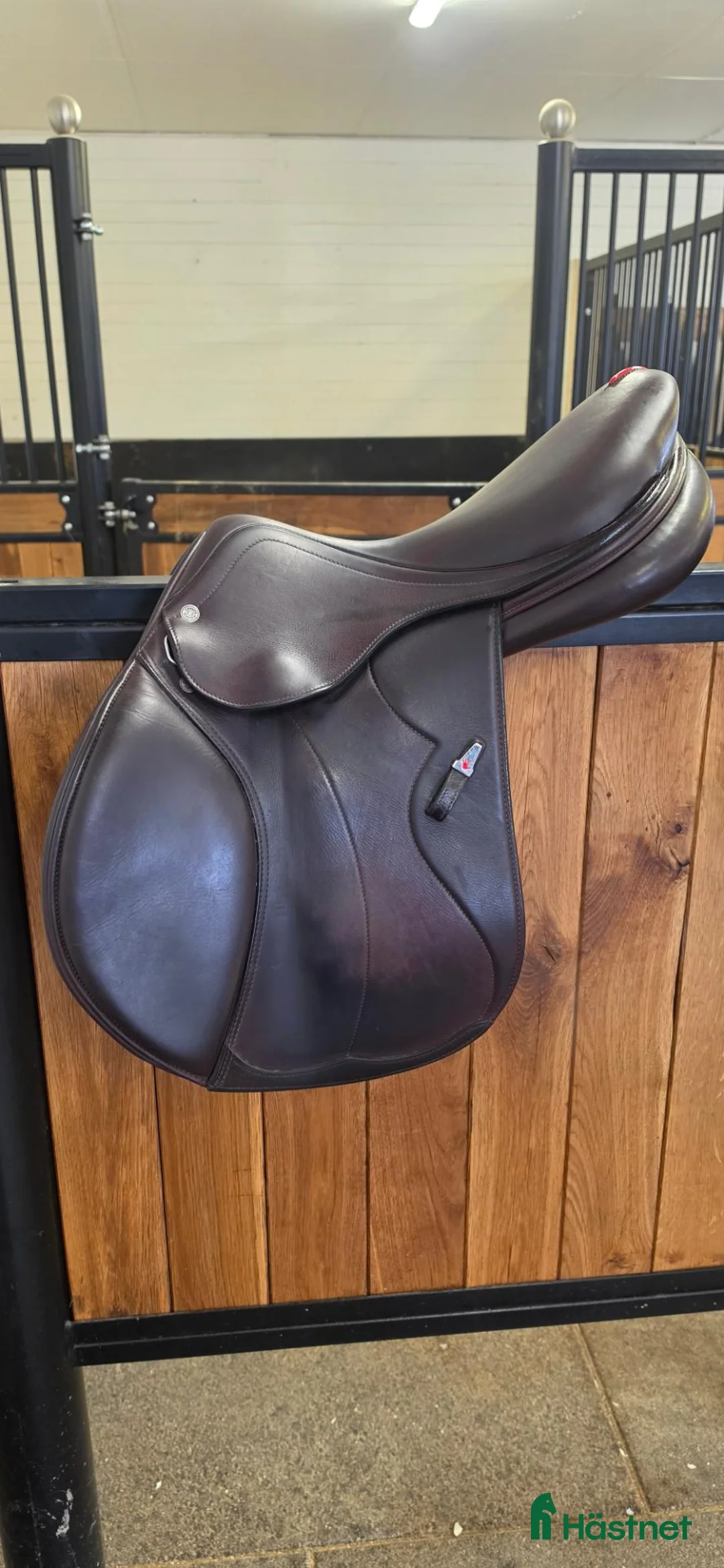 Sadlar hästutrustning till salu: Equipe Synergy 16,5" - Annons 1