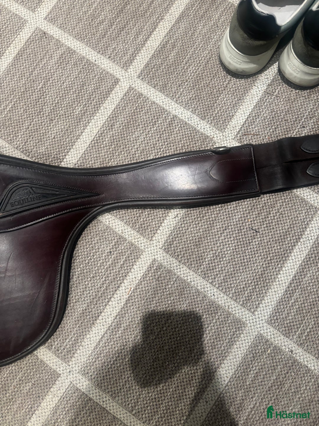 Sadeltillbehör hästutrustning till salu: Equiline magplatta/hopplatta i Vallentuna - Annons 5