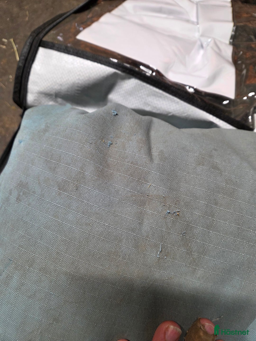 Täcken hästutrustning till salu: Amigo hero 100g i Hortlax - Annons 3