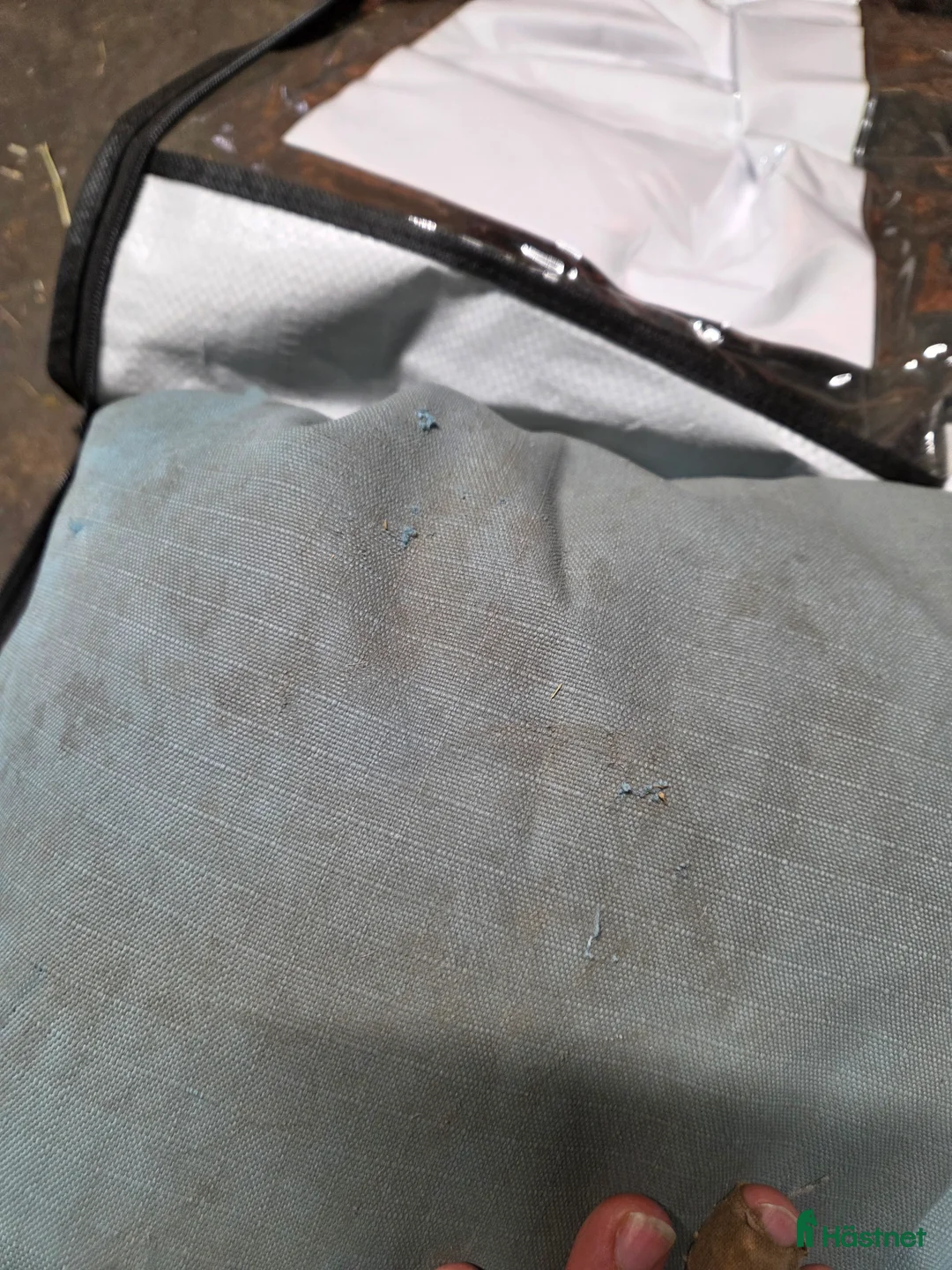 Täcken hästutrustning till salu: Amigo hero 100g i Hortlax - Annons 3