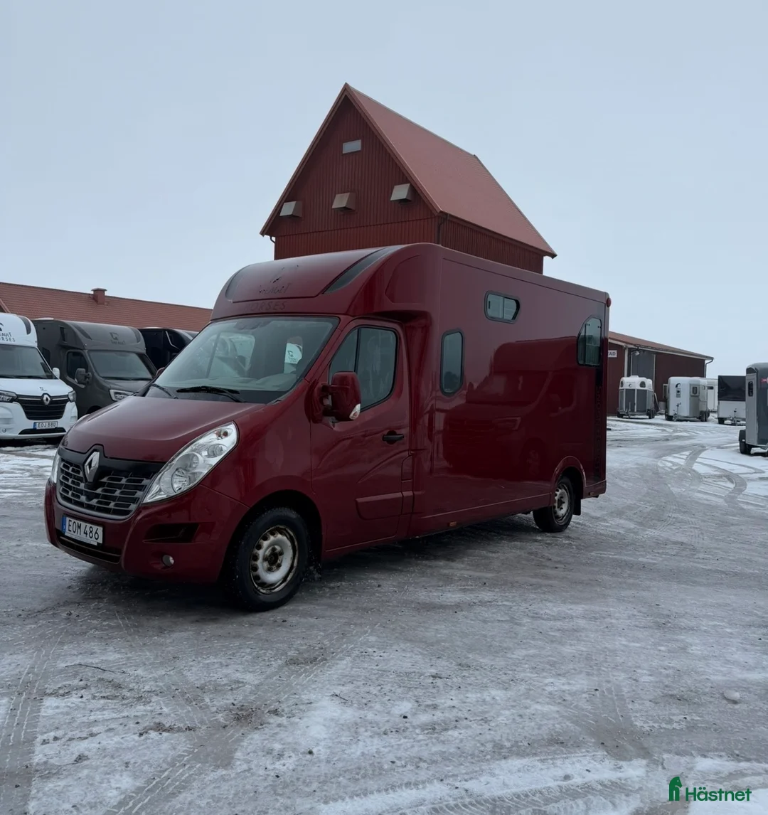 Hästlastbilar  fordon & transport till salu: Theault Proteo 5 momsad Hästlastbil  - Annons 2