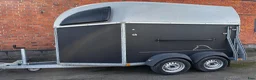 Hästtransporter  fordon & transport till salu: Hästtransport i mycket gott skick - Annons 1