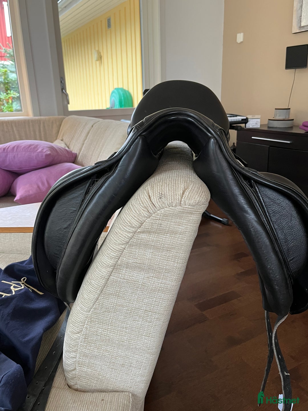 Sadlar hästutrustning till salu: Lippo Azzario i Järved - Annons 5