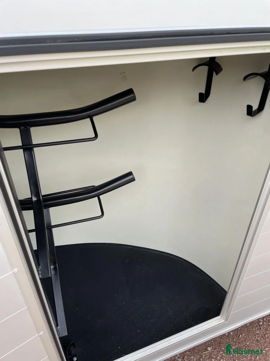 Hästtransporter  fordon & transport till salu: Cheval Liberté Gold Pullman V2 med sadelkammare  i Väderstad - Annons 2