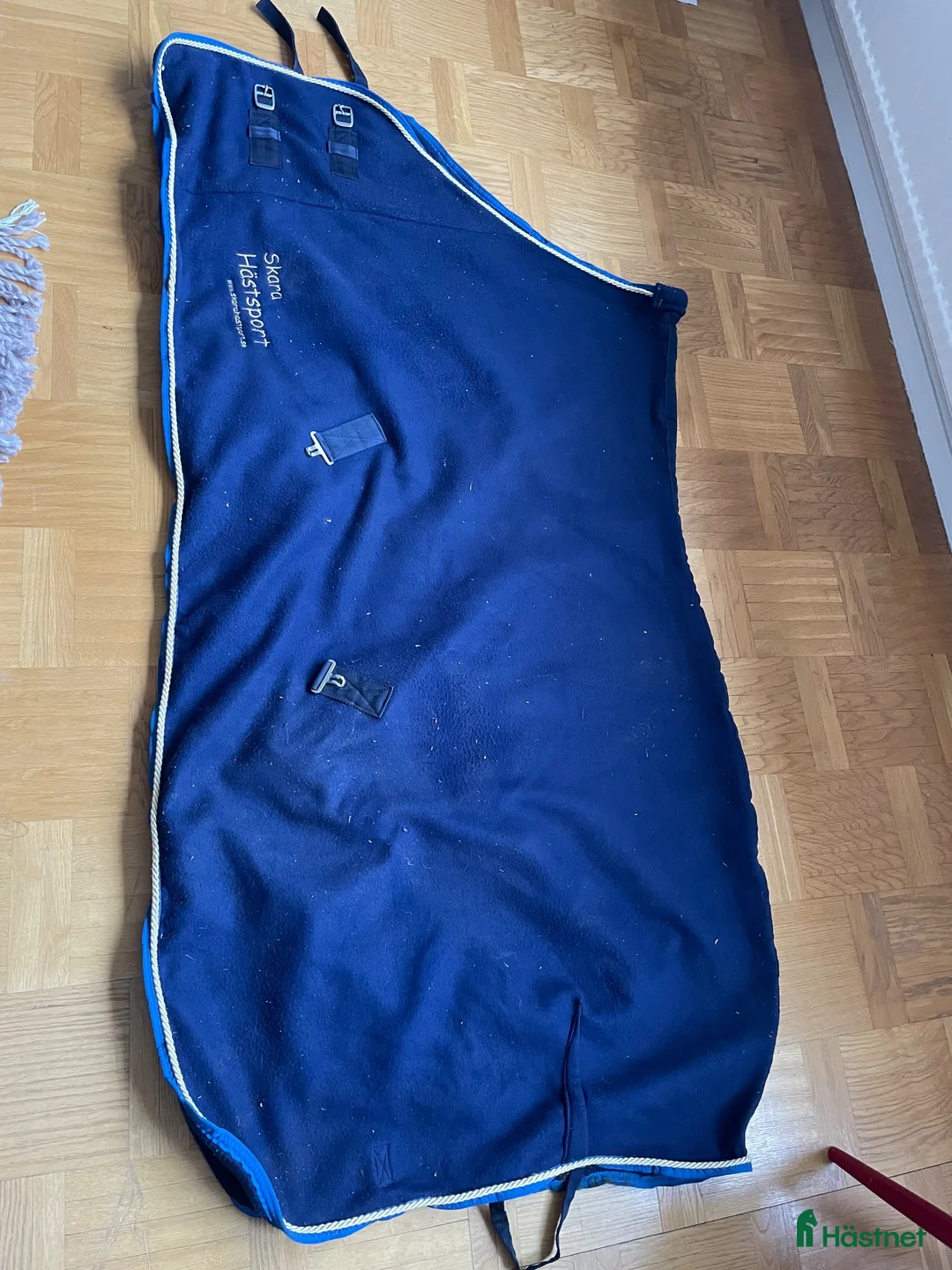 Täcken hästutrustning till salu: Fleecetäcke 135cm - Annons 1