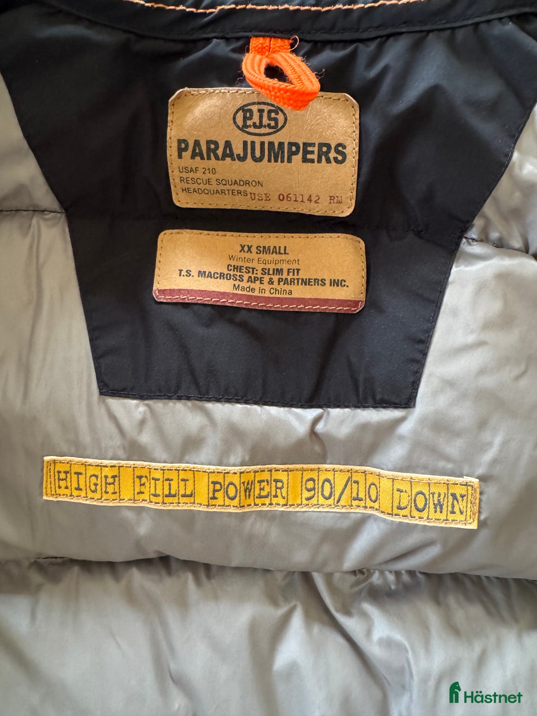 Jackor & Kavajer ryttarutrustning till salu: Parajumpers dunjacka i Hjo - Annons 4