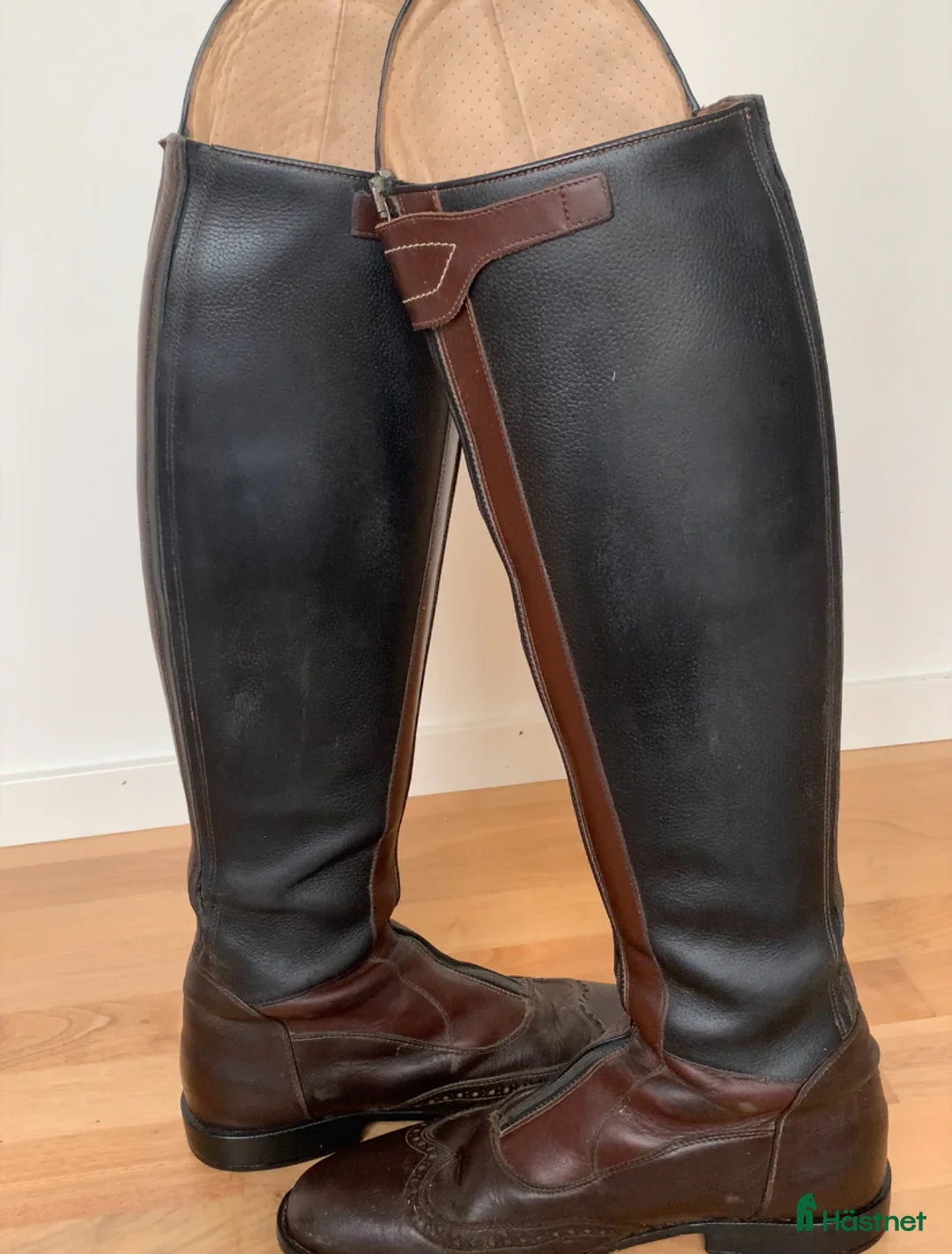 Ridstövlar ryttarutrustning till salu: Dressyrstövlar Chester Boots  - Annons 2