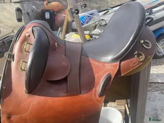 Sadlar hästutrustning Stocksadel 17 tum - Annons 6
