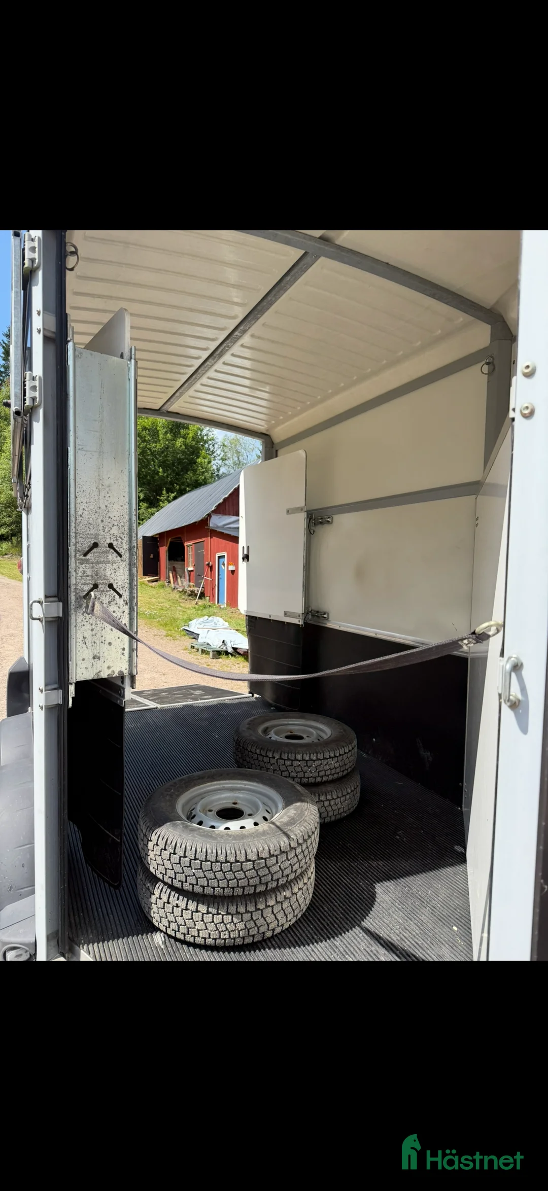 Hästtransporter  fordon & transport till salu: Ifor Williams diagonallastad i Dalsjöfors - Annons 3