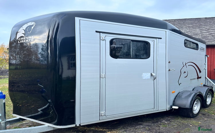 Hästtransporter  fordon & transport till salu i Vittskövle - Annons 3