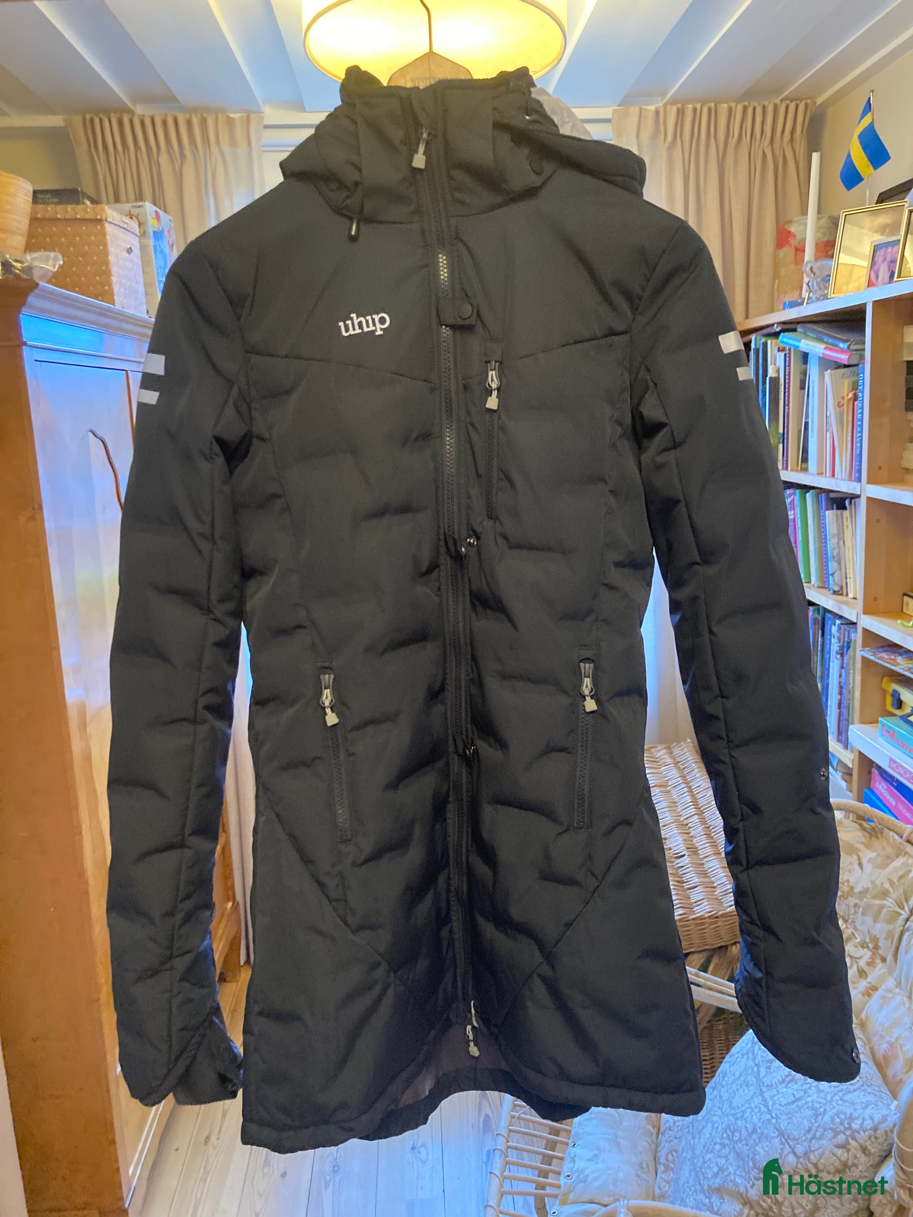 Jackor & Kavajer ryttarutrustning till salu: Uhip ice coat strl 140 i Katrineholm - Annons 24