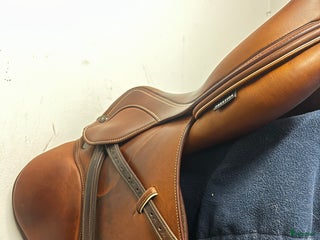 Sadlar hästutrustning till salu: Prestige Rubino AS-X MF med London Elite läder i Frillesås - Annons 3