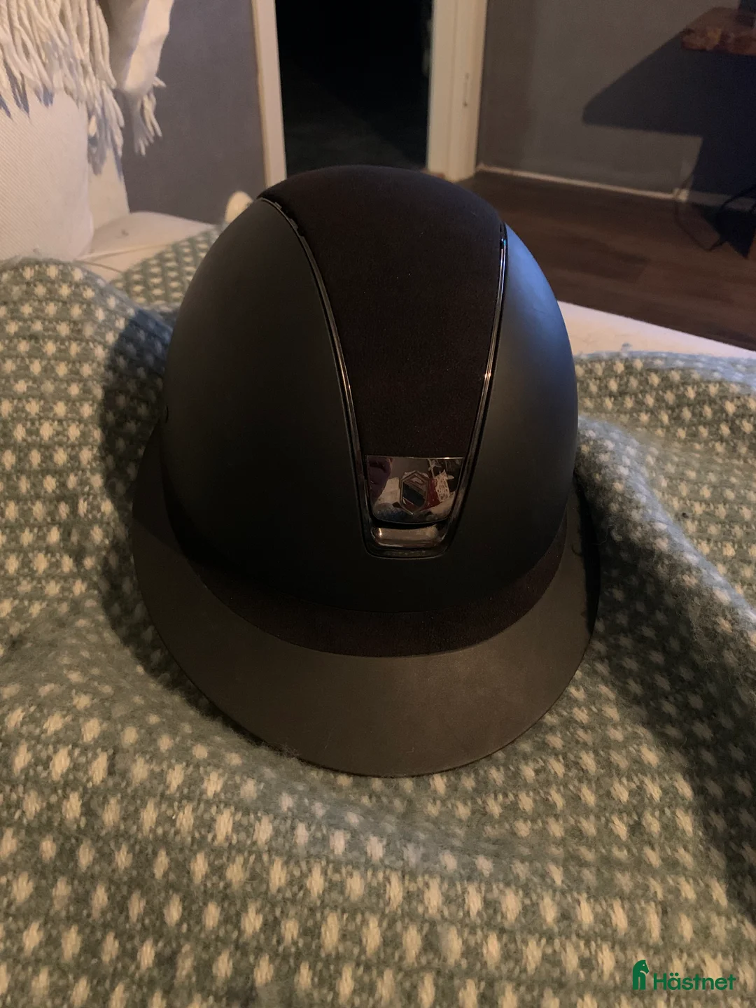 Hjälmar ryttarutrustning till salu: Samshield hjälm i Hudiksvall - Annons 2