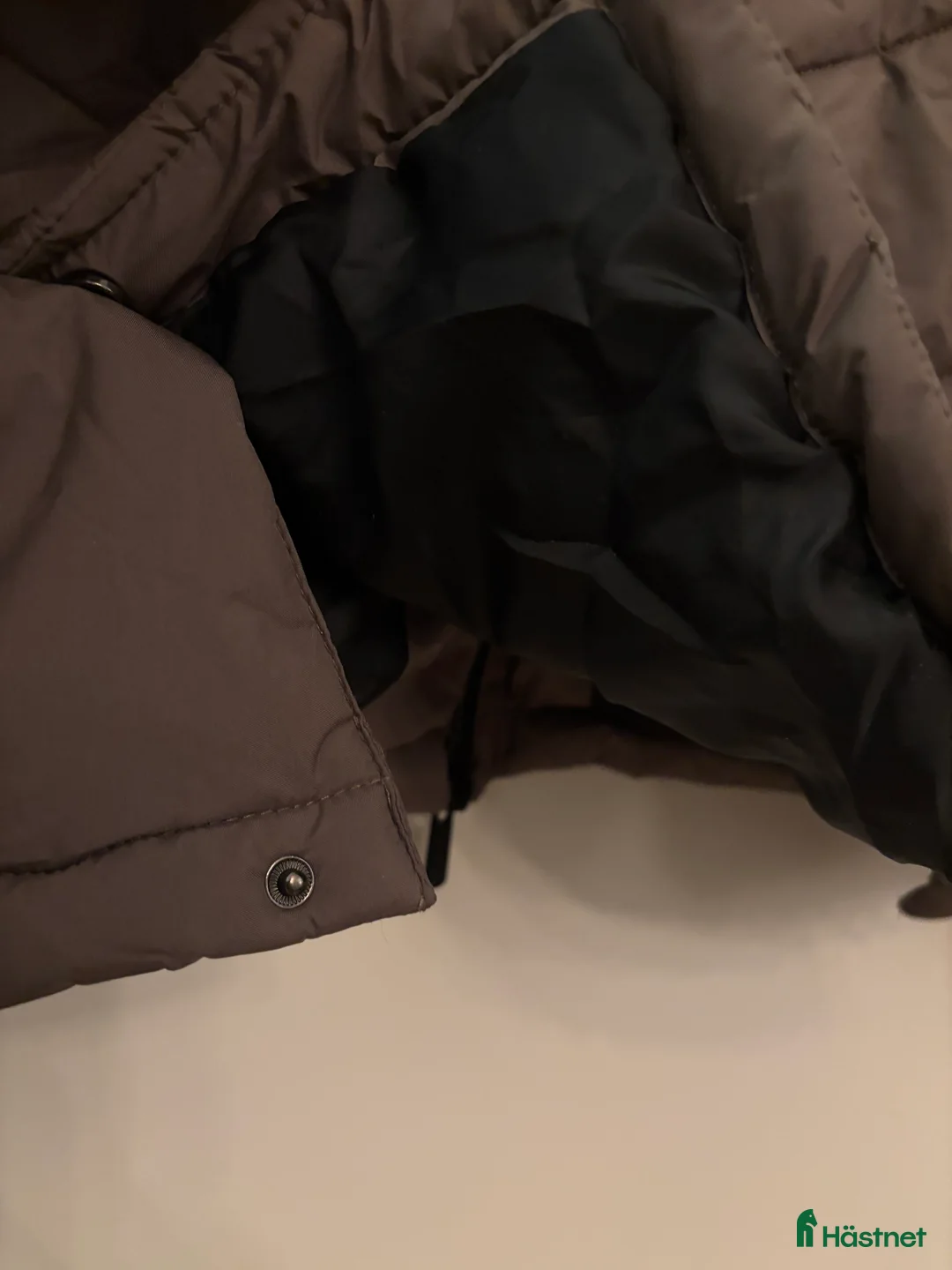 Jackor & Kavajer ryttarutrustning till salu: Oanvänd jacka från Equine. Storlek S i Stockholm - Annons 3