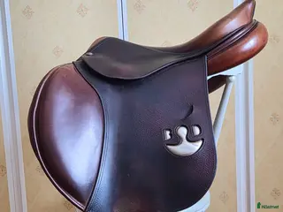 Sadlar hästutrustning Bruno Delgrange i mycket fint skick - Annons 3