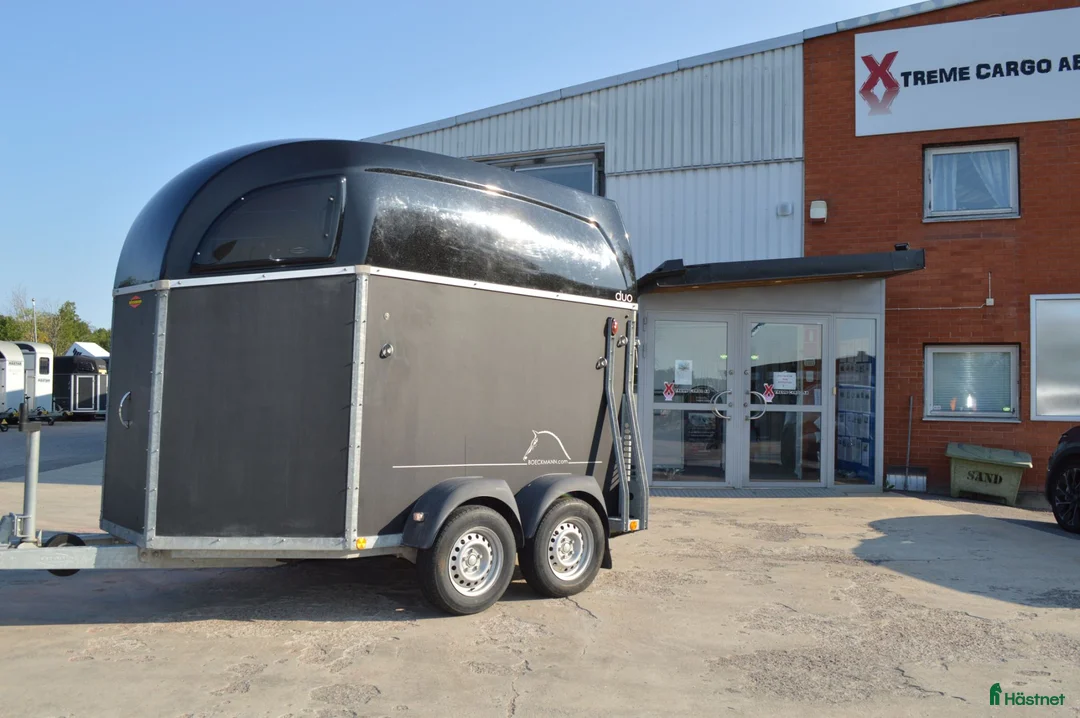 Hästtransporter  fordon & transport till salu: Böckmann Duo 2017 Totalvikt 1400kg - Annons 2