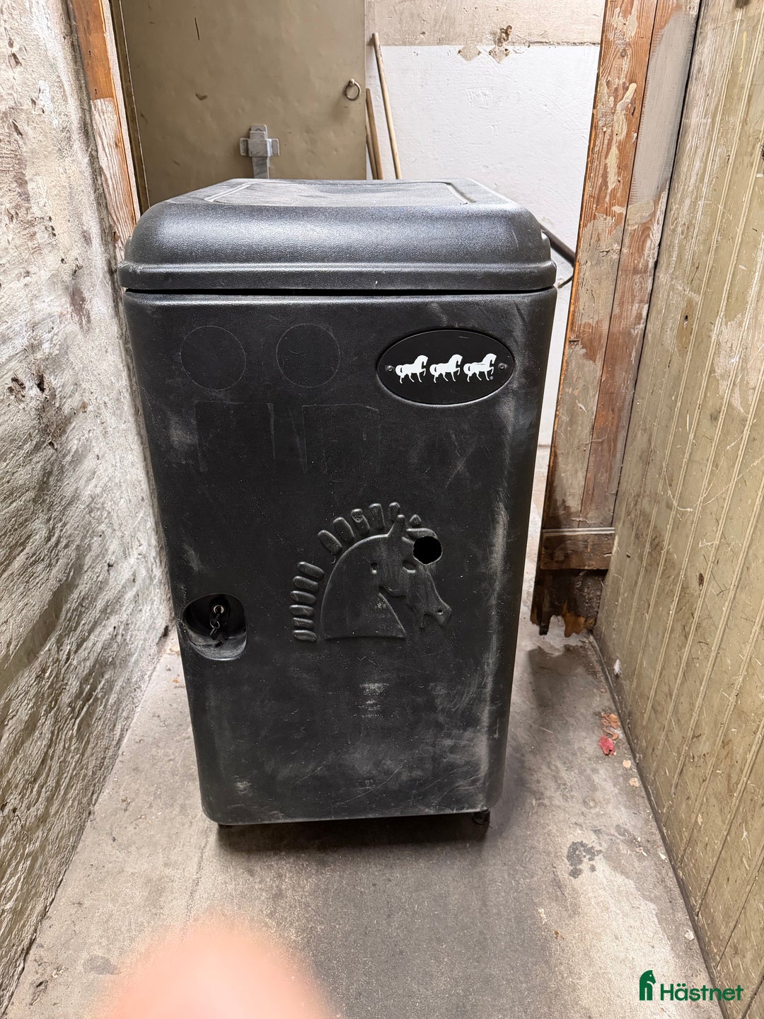 Övrig utrustning övrig utrustning till salu: Tävlingsskåp Fairfield i Stockholm - Annons 2