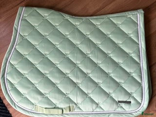 Schabrak & Vojlockar hästutrustning till salu: Ljusgrönt Lami-cell schabrak i Mjöbäck - Annons 3