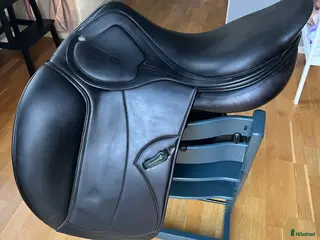 Sadlar hästutrustning Amerigo DJ pinerolo dressyr - Annons 3