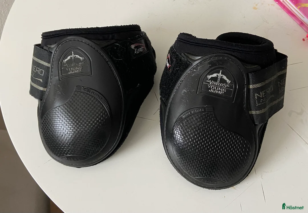 Benskydd hästutrustning till salu: Veredus Young jump - Annons 1