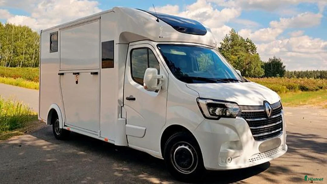 Hästlastbilar  fordon & transport till salu: Fabriksny! Renault Master,EP Horsebox - Annons 1