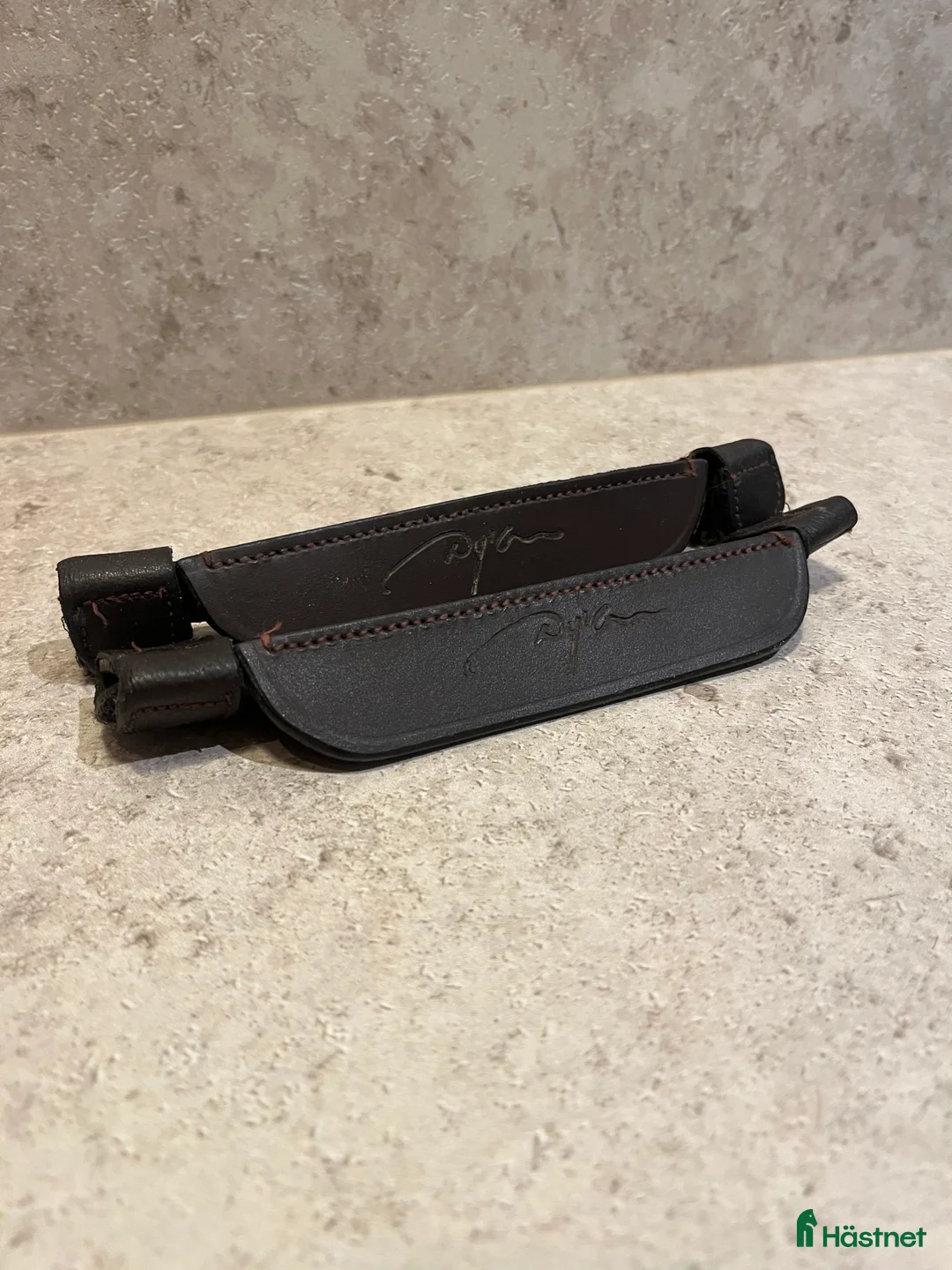 Övrig Hästutrustning hästutrustning till salu: Dyon blinkers  i Allerum - Annons 1