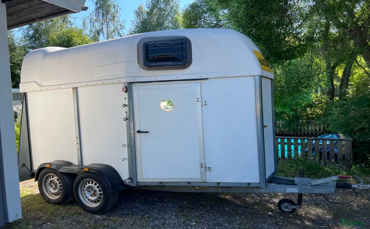 Hästtransporter  fordon & transport till salu i Hortlax - Annons 1